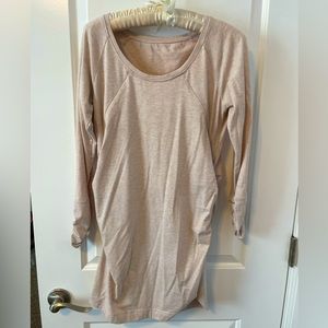 Amoralia nursing shirt, size medium (8)